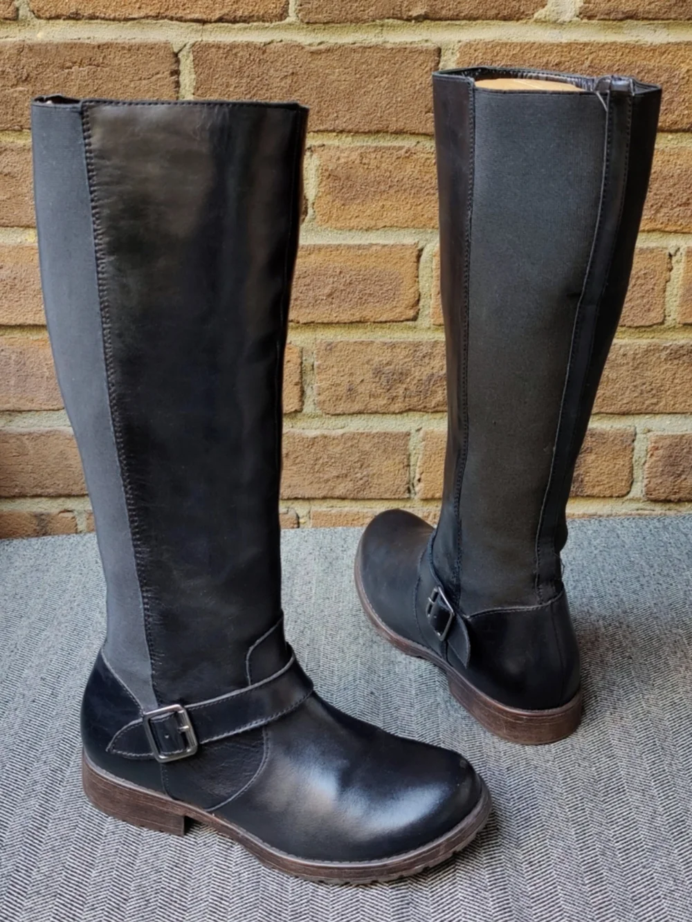 Kenneth Cole New York Black Leather Tall Riding Boots Stretch Panel Buckle 7.5